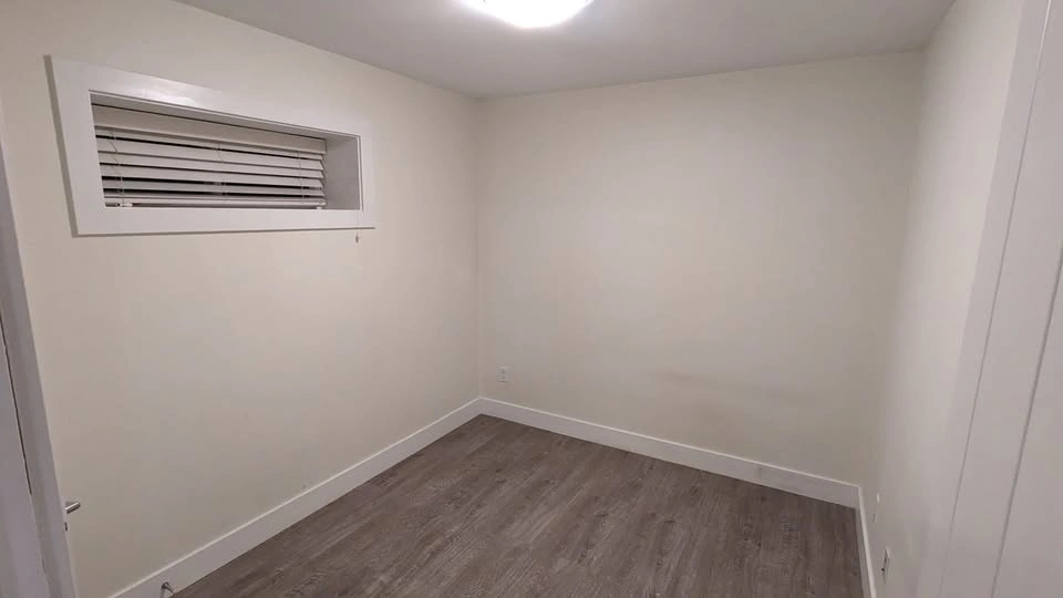 1 Bed 1 Bath Apartment - photo 3