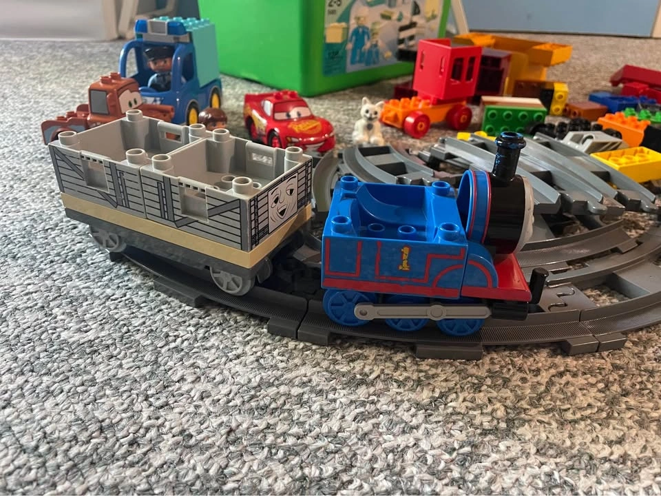 LEGO Duplo Train Cars Blocks Tracks Lot - photo 3
