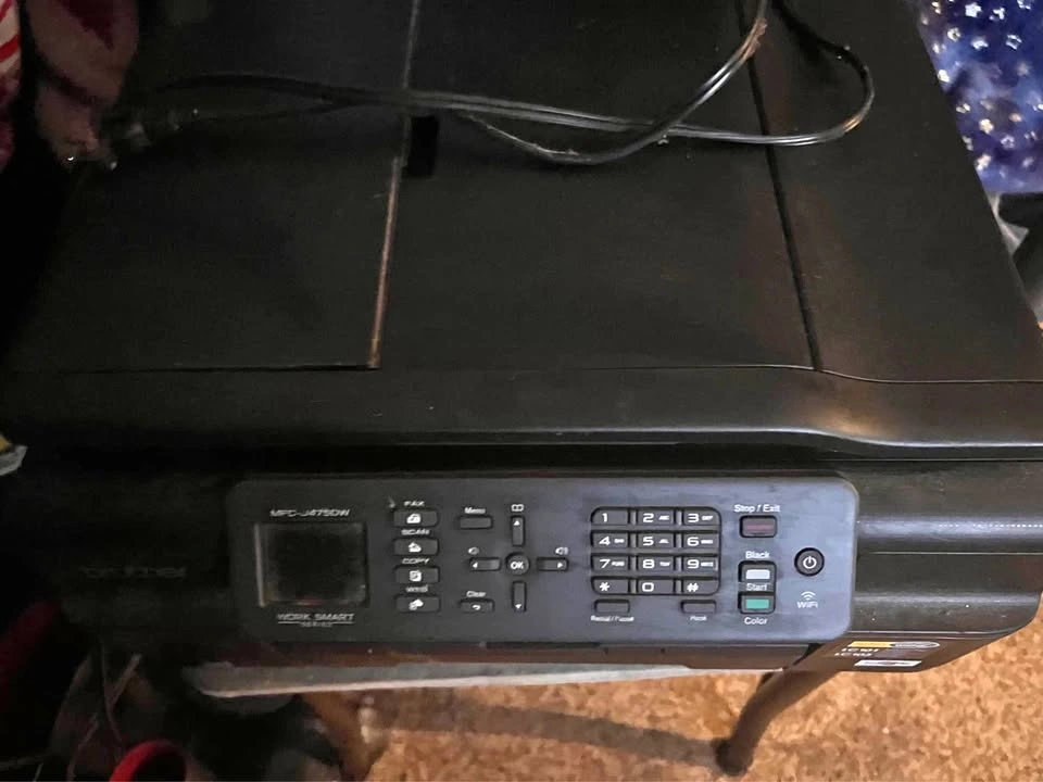 Printer copier scanner fax combo with usb cord (needs ink)