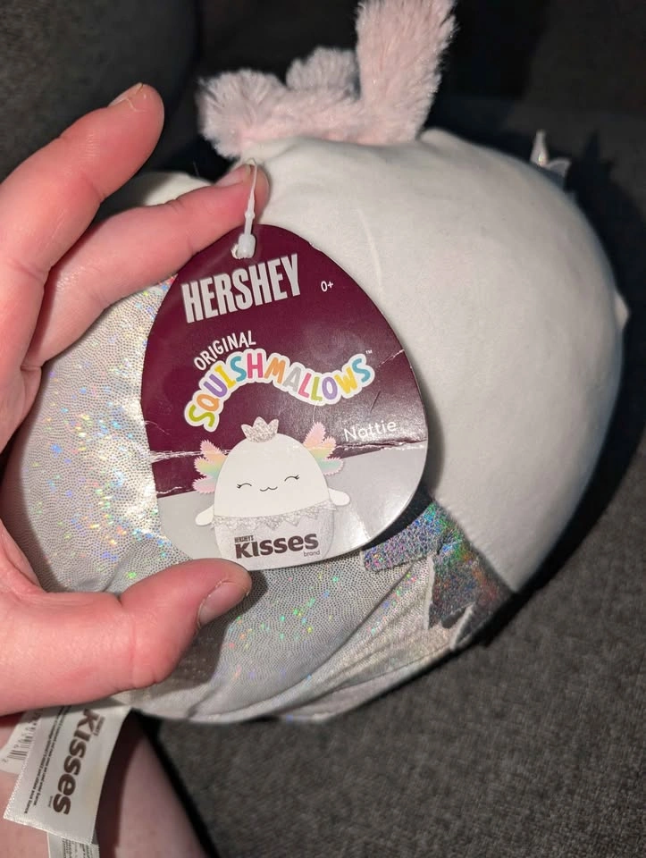 Axolotl Squishmallow Hershey Kisses - photo 2