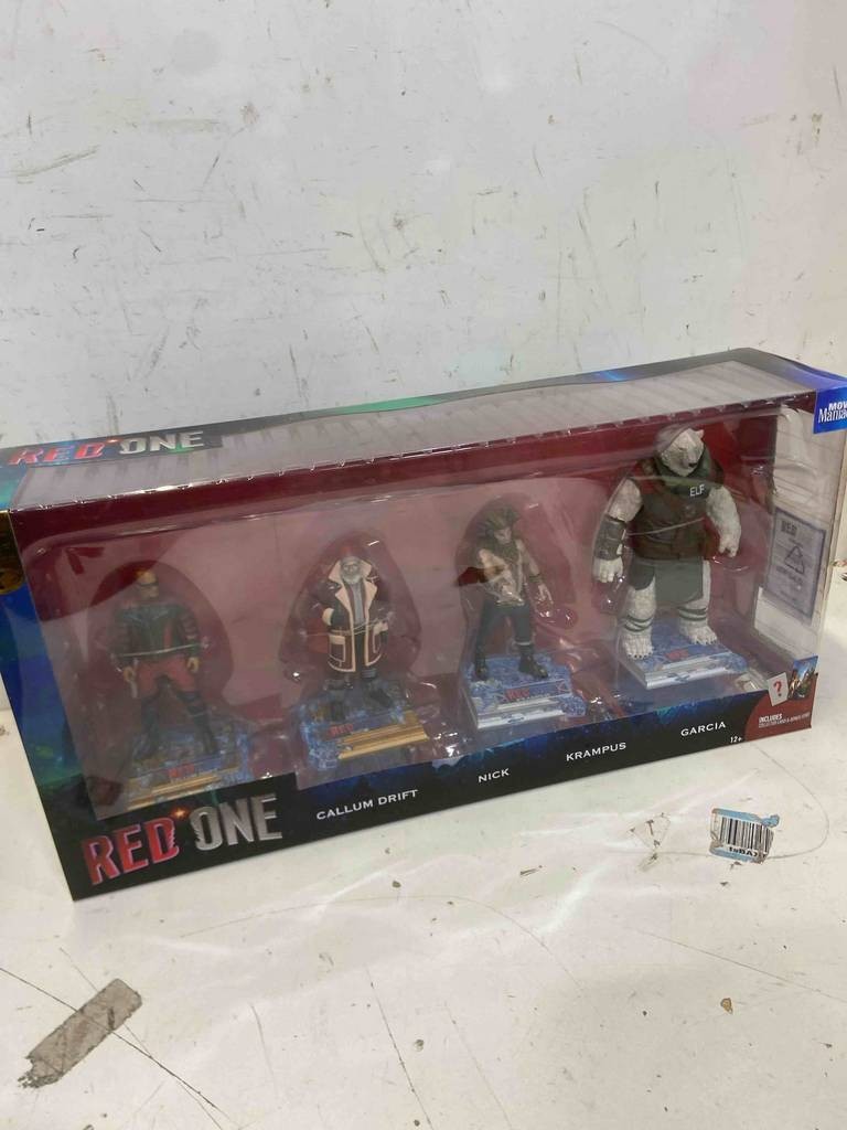 McFarlane Toy - Red One Nick Movie Maniacs 6-Inch Figure