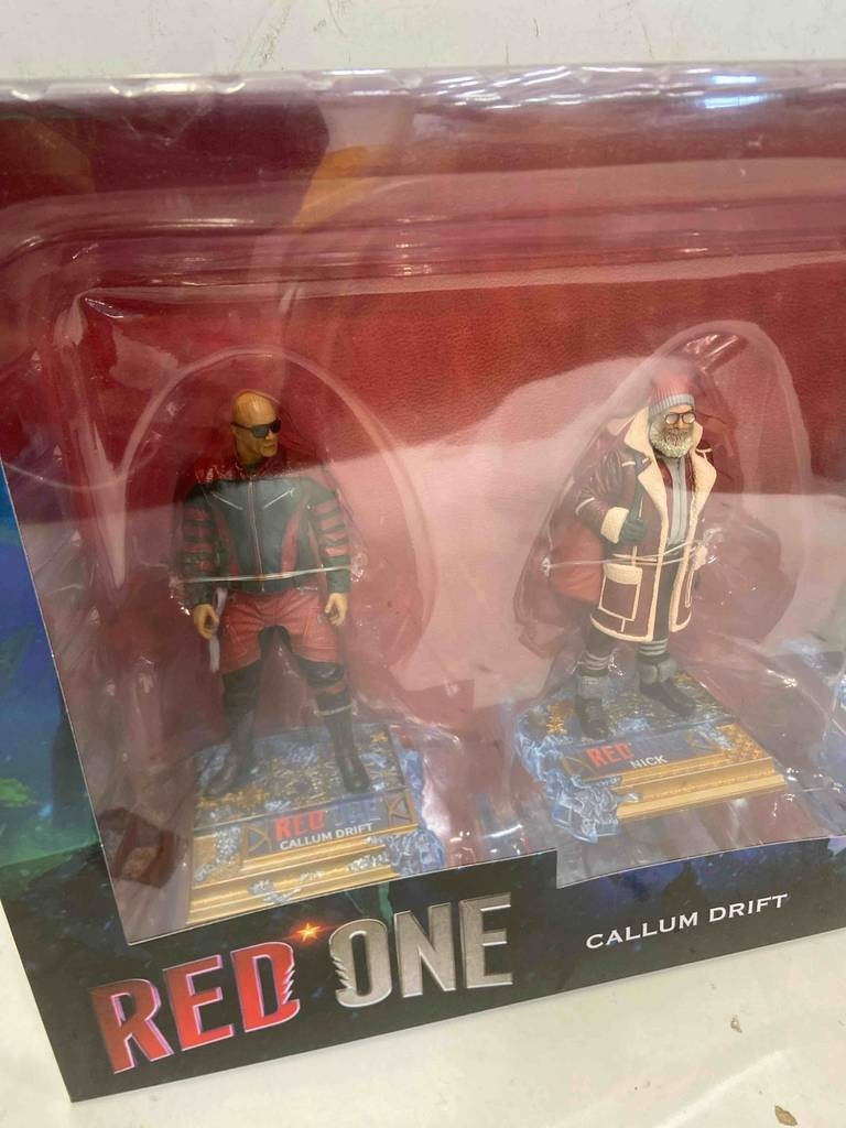 McFarlane Toy - Red One Nick Movie Maniacs 6-Inch Figure - photo 4