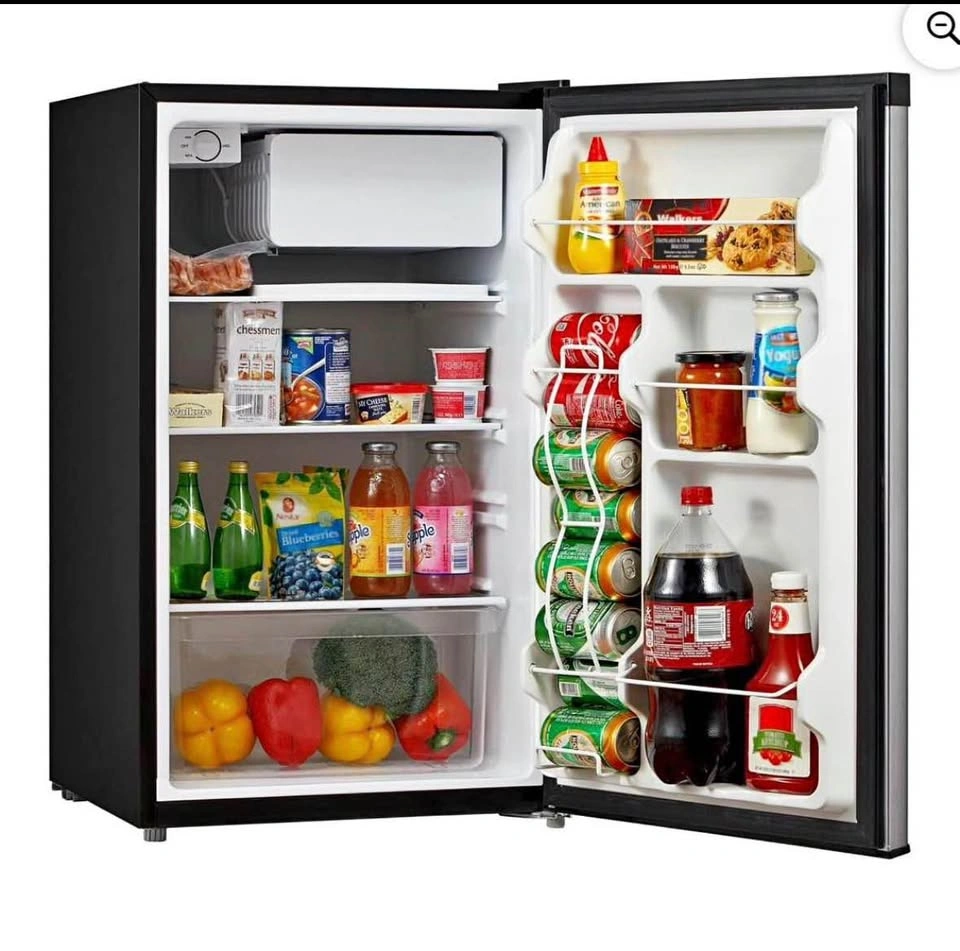 Arctic King 4.4 Cu. ft. Compact Fridge - photo 3