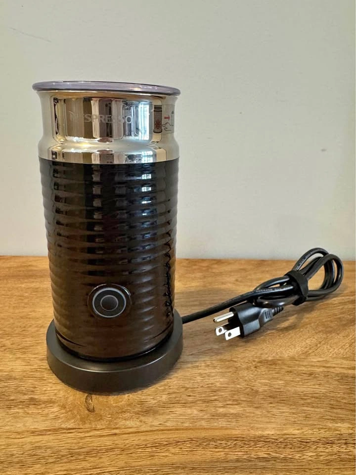 Nespresso Aeroccino 3 Milk Frother