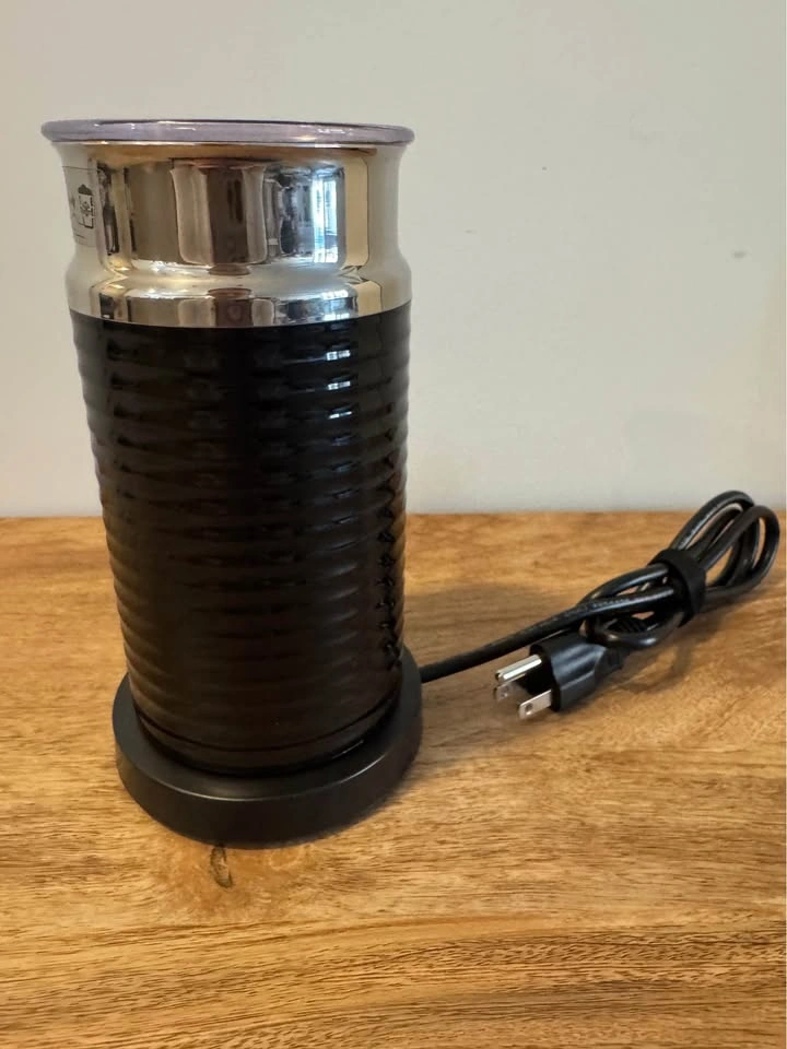 Nespresso Aeroccino 3 Milk Frother - photo 5