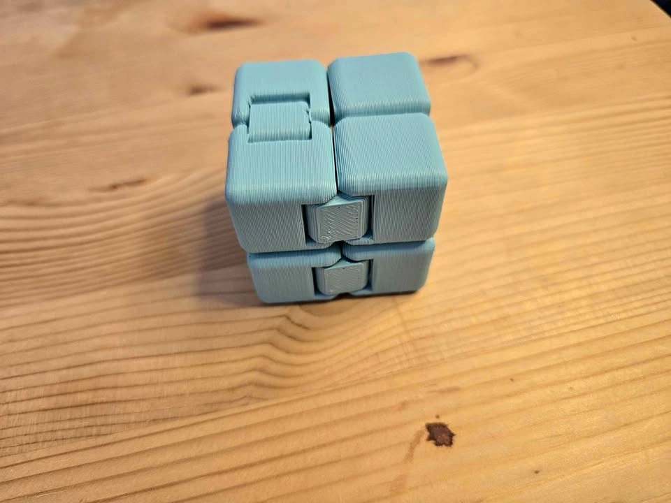3D Printed Infinity Fidget Cube – Teal – Stress Relief Toy