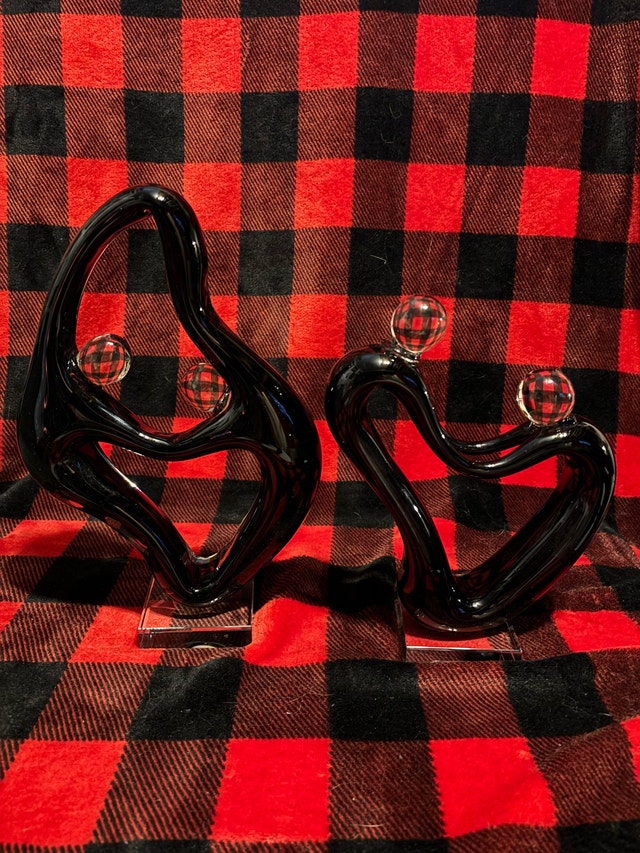 Beautiful Glass Dancing Statues $30 - photo 2
