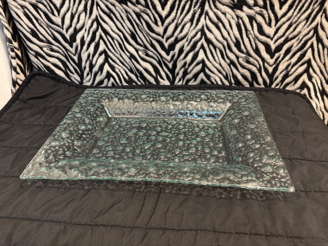 Bubbled Glass Serving Platter $20 - photo 3