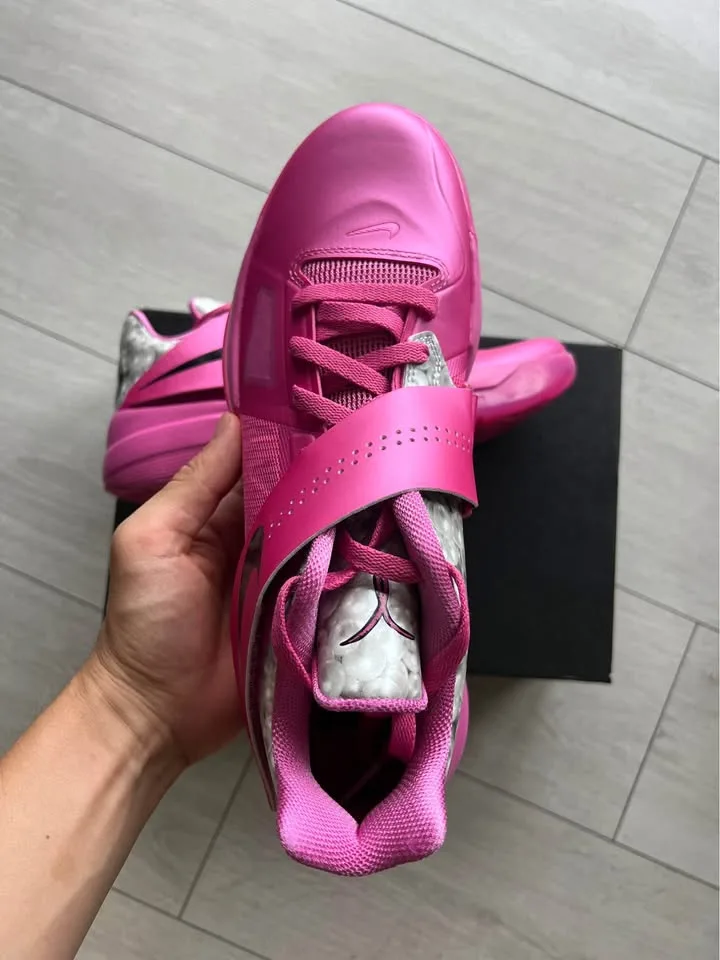Nike KD 4 “Aunt Pearl” Size 10 Brand New image indicator(7)
