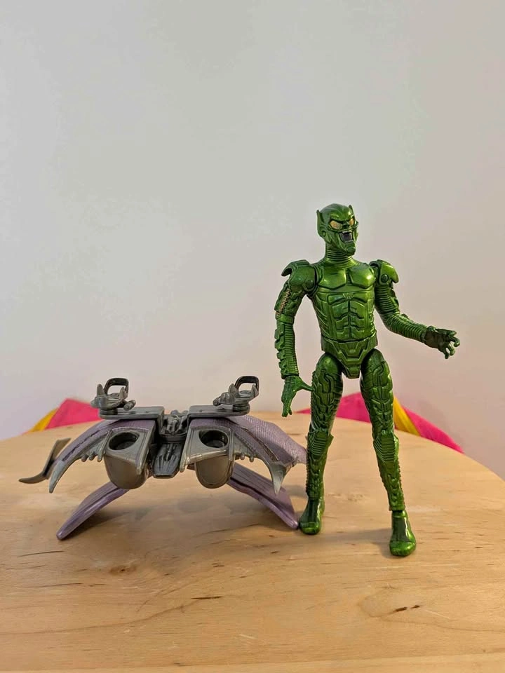 Vintage 2002 ToyBiz Spider-Man Movie Green Goblin Action Figure