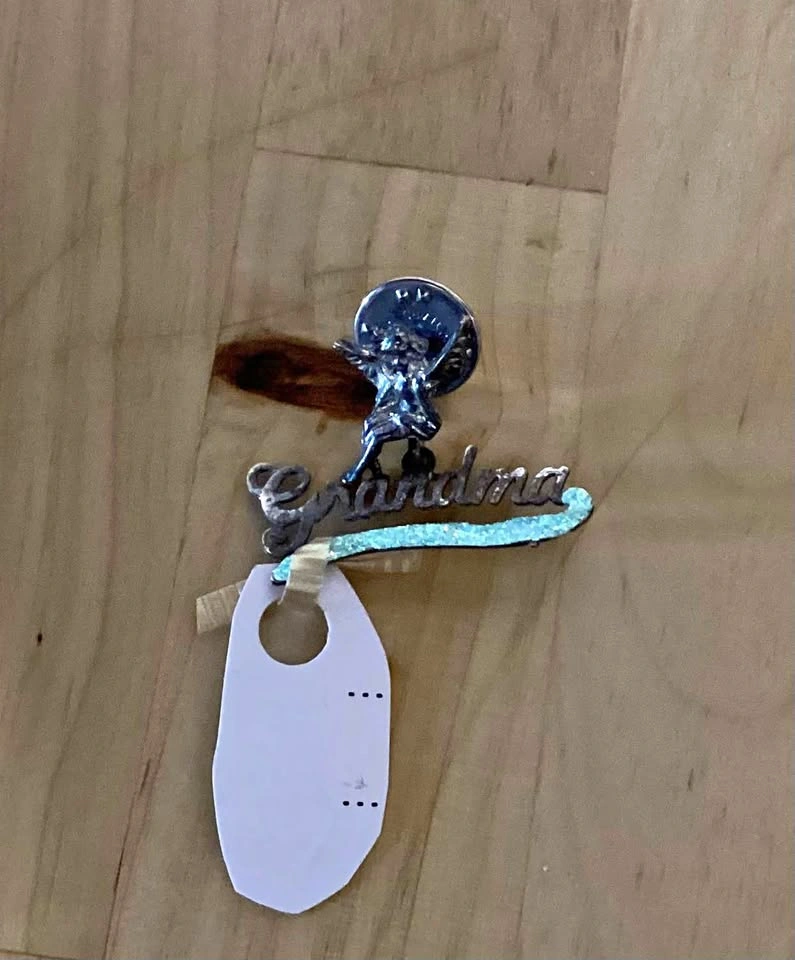 Grandma pin