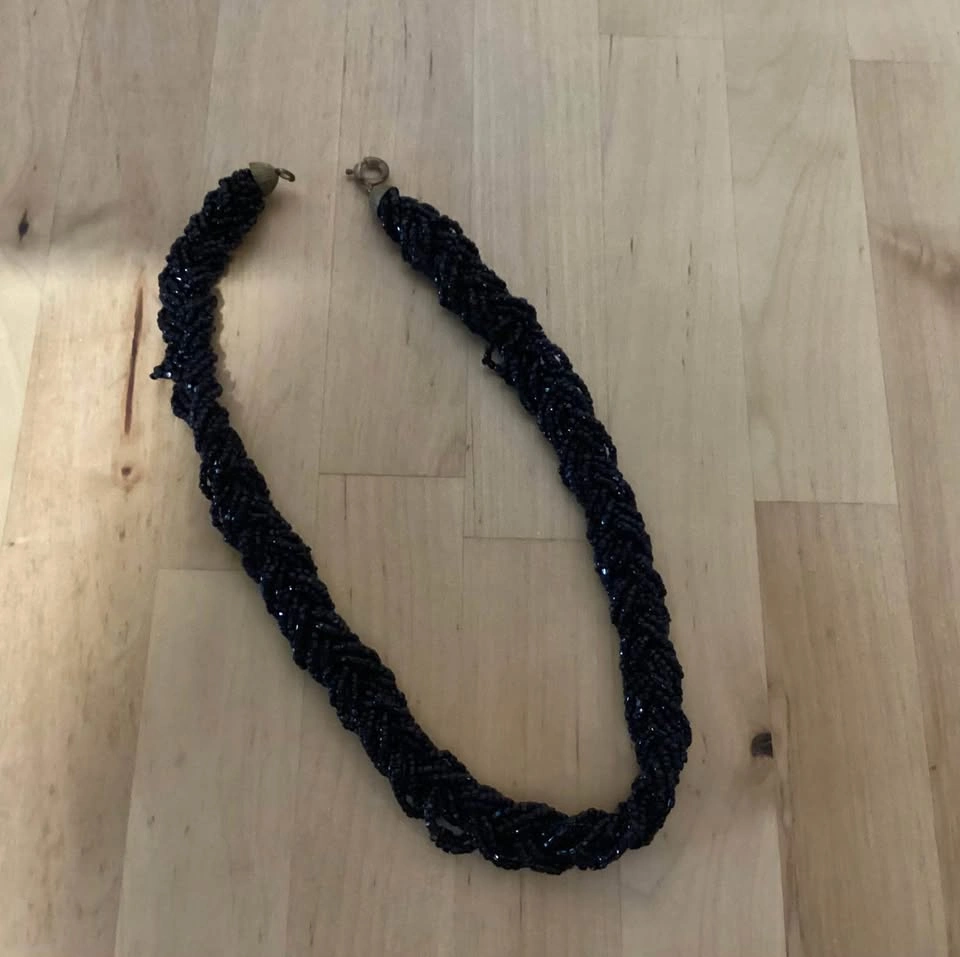 Bracelet, earring and necklace set - photo 3