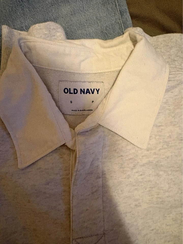 Closet clean up (Prices in description) - photo 2