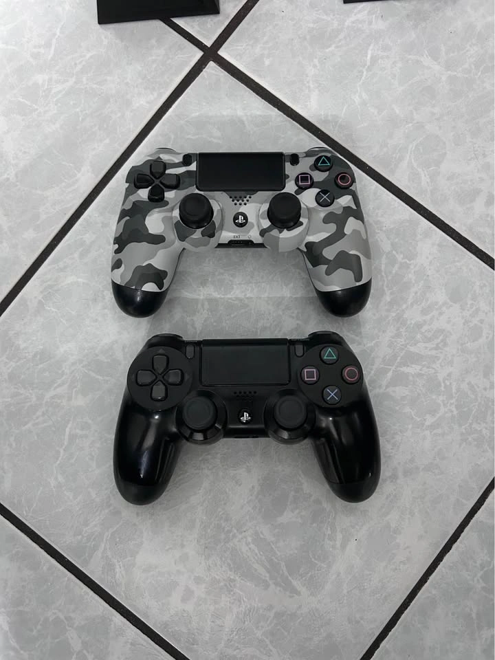 Playstation 4 - photo 4