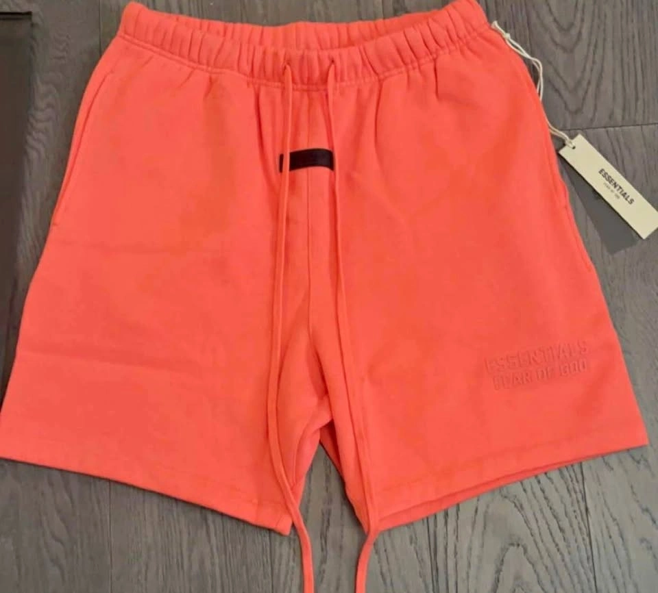 NEW CORAL ESSENTIALS SHORTS size M
