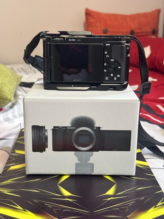 Sony ZV-E10 4K Mirrorless Camera (Complete Kit w/ Extra Battery)