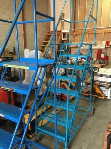 Used Rolling ladder - photo 2