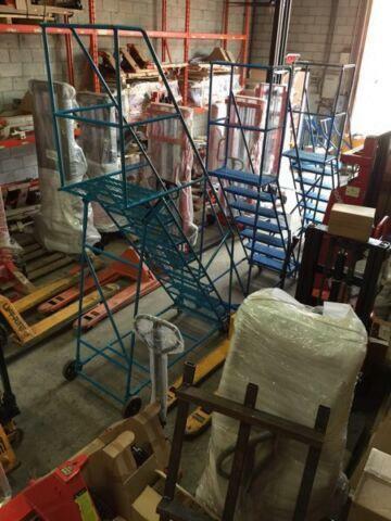 Used Rolling ladder - photo 3