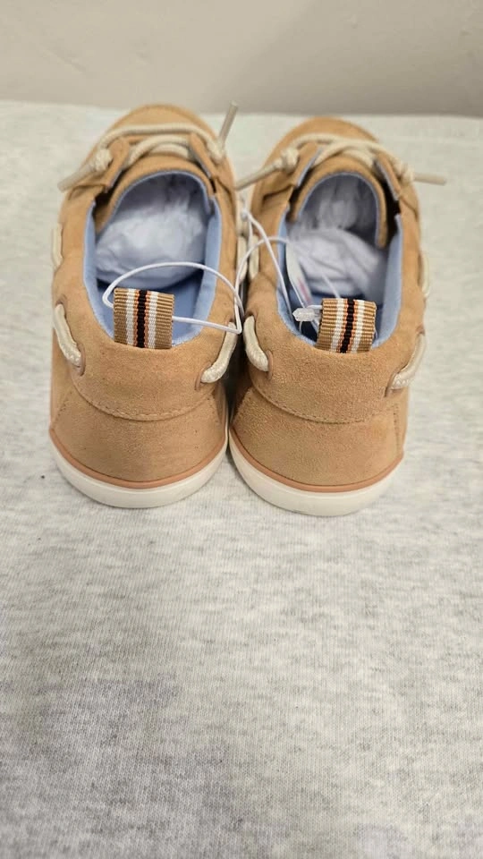 Cat & Jack Size 4 Tan Boat Shoes - photo 4