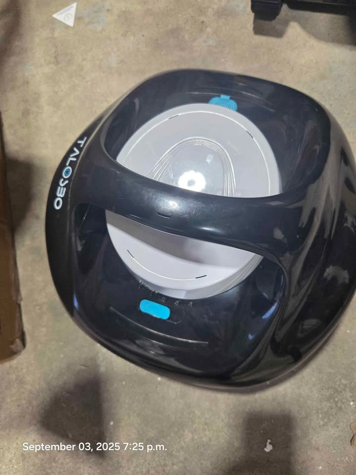 TALOSBO Pleco Se Cordless Robotic Pool Vacuum OUT OF ORDER - photo 2