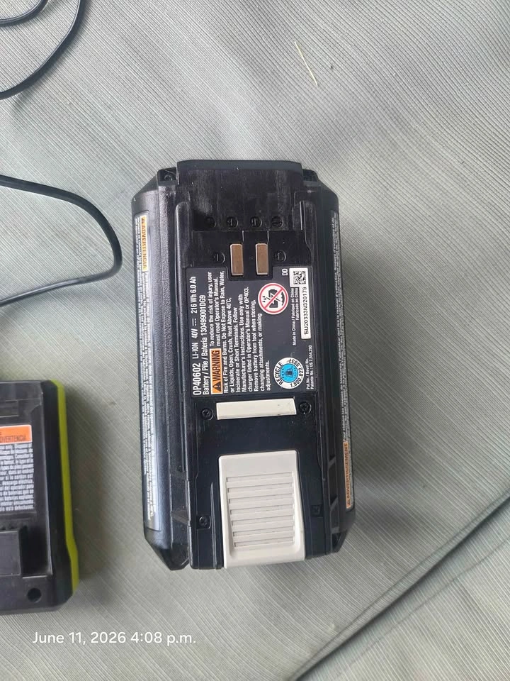 Ryobi 40V Lithium Battery + charger - photo 3