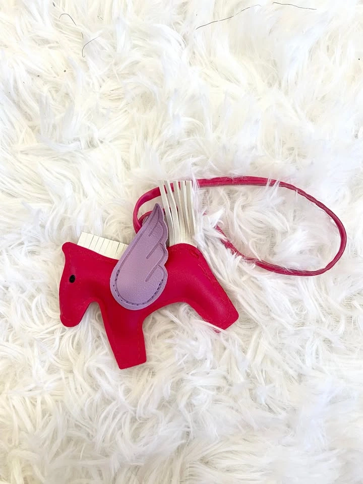 Pegasus Horse Bag Charm or Keychain - photo 4