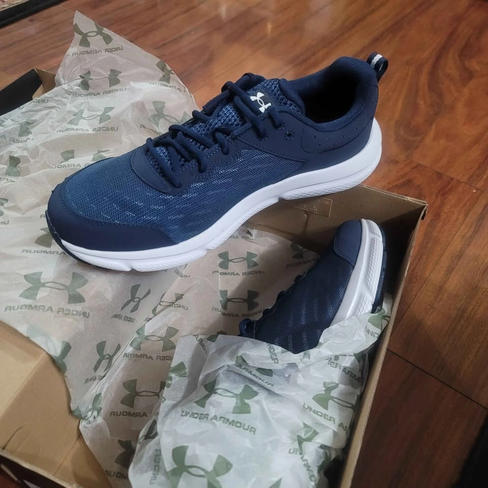 Men's UA Charged Assert Shoes - New in Box - photo 2
