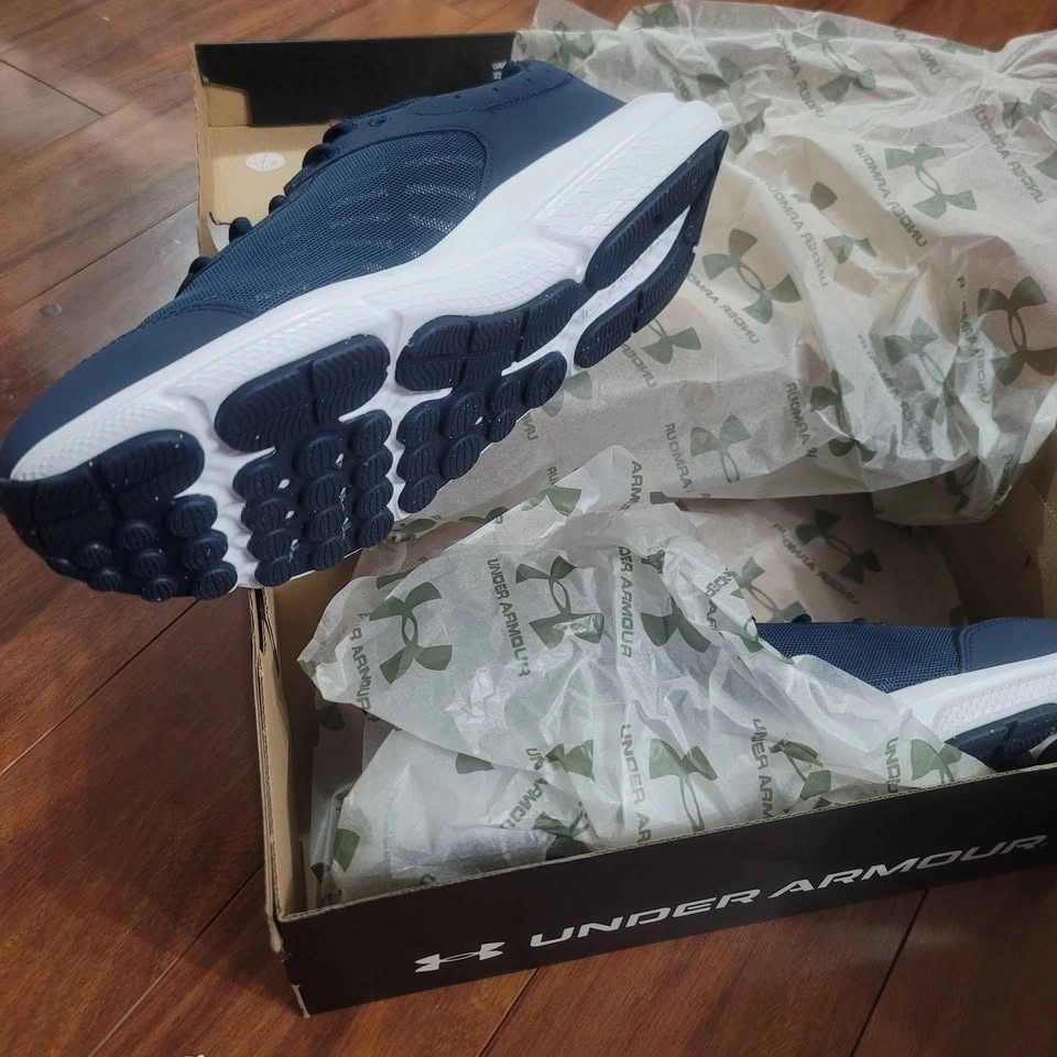 Men's UA Charged Assert Shoes - New in Box - photo 5