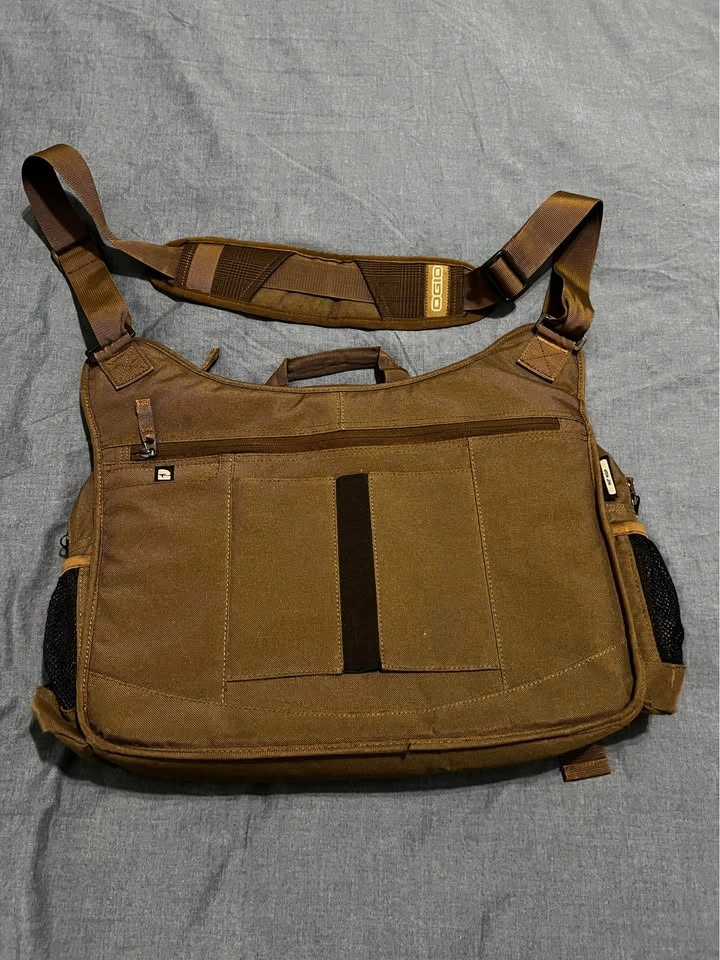 OGIO Hip-Hop Messenger Bag - photo 2