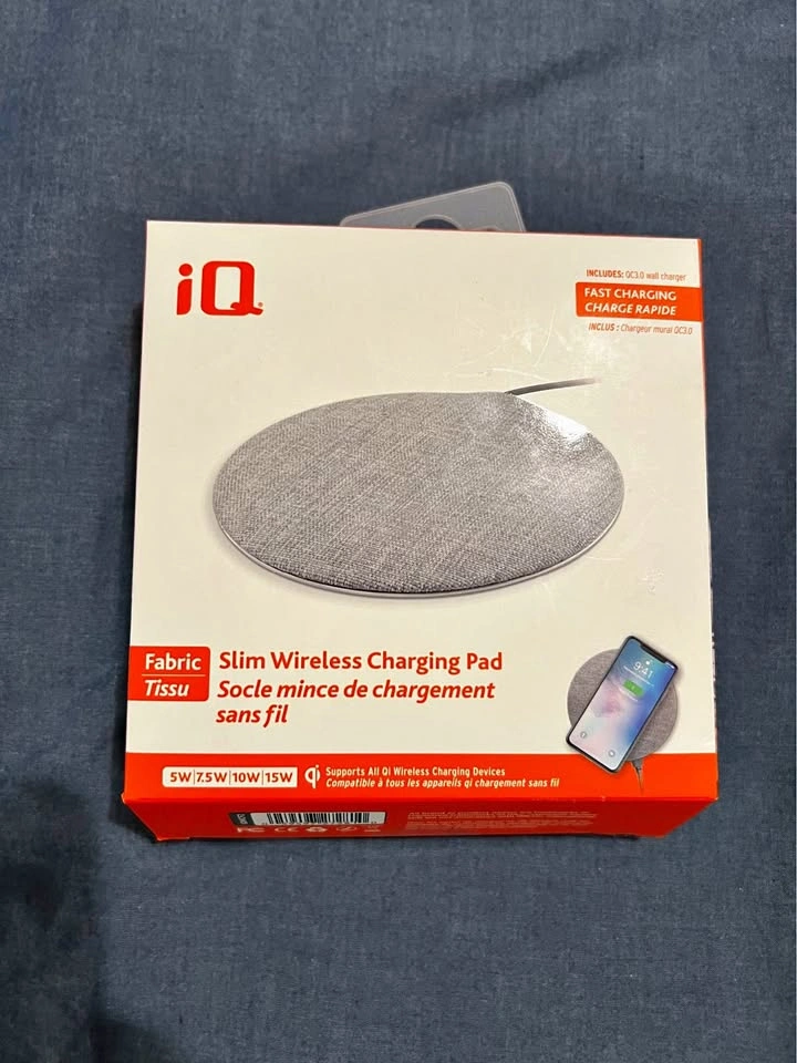 iQ Slim Fabric Wireless Charging Pad