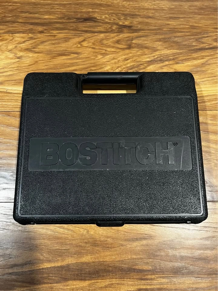 Bostitch SB-2IN1 Brad nailer - photo 3