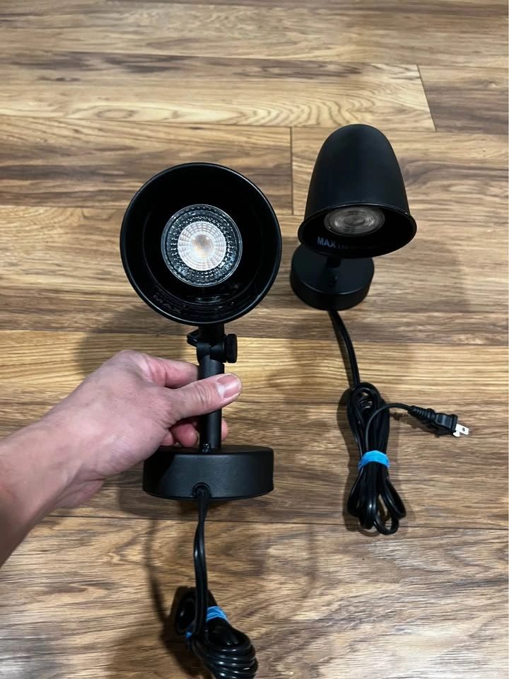 IKEA wall lamps - photo 2