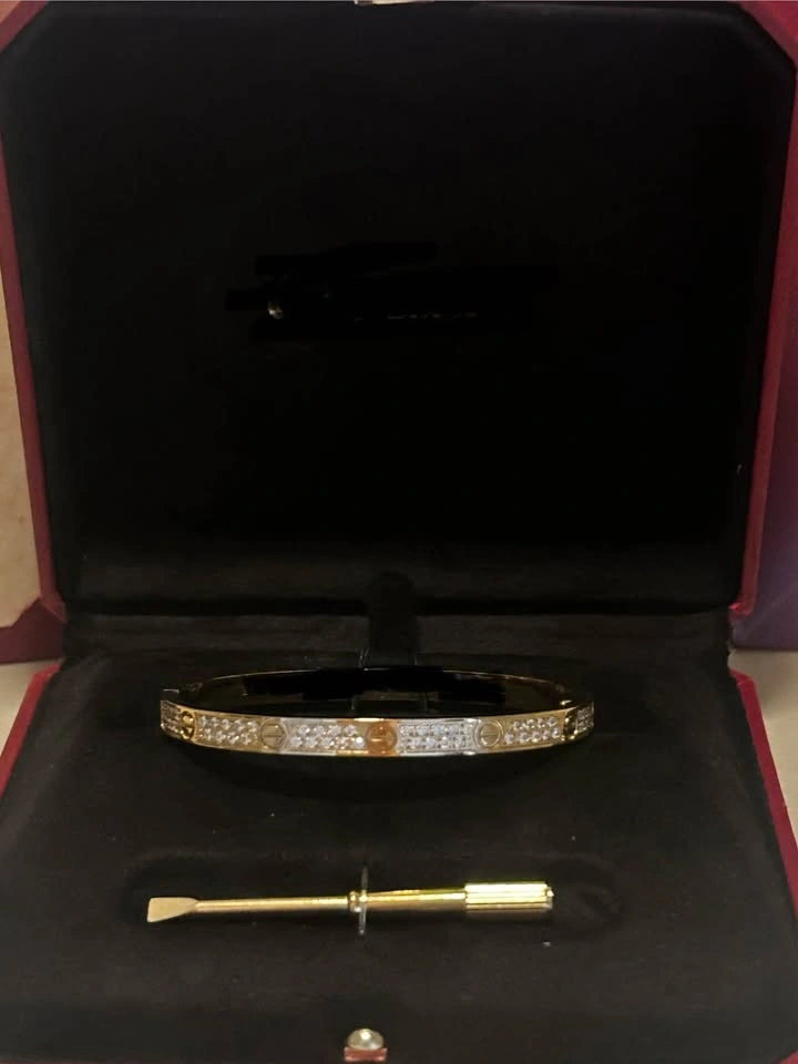 18k Vgold plated screw bangle- yellow gold- paved - photo 2