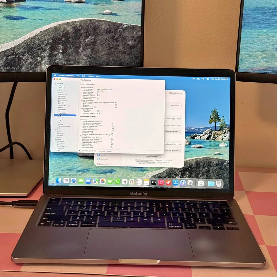 Apple Macbook Pro (2020) - M1 8/256 GB - Space Grey - 13"