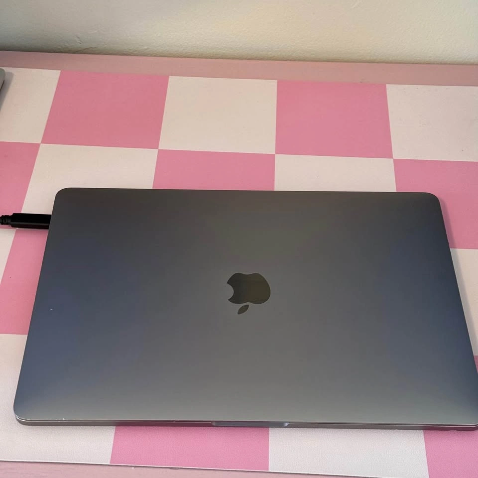 Apple MacBook Pro (2020) - 13 inch - M1 8/256 GB - Space Grey - photo 5