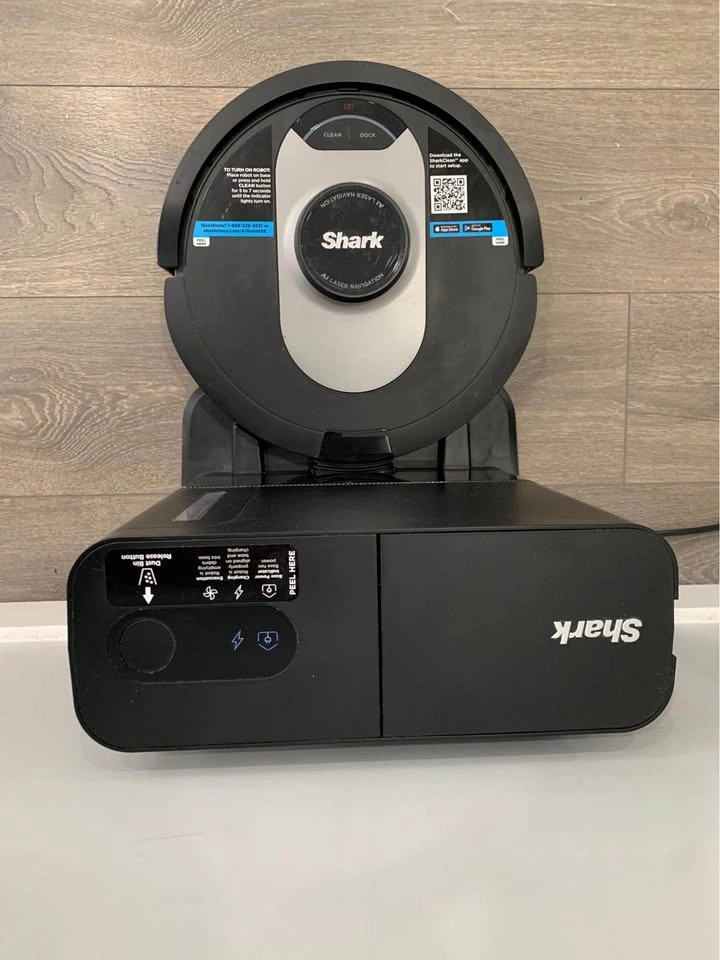 Shark AI vacuum robot, self-empty XL, as-is - photo 3