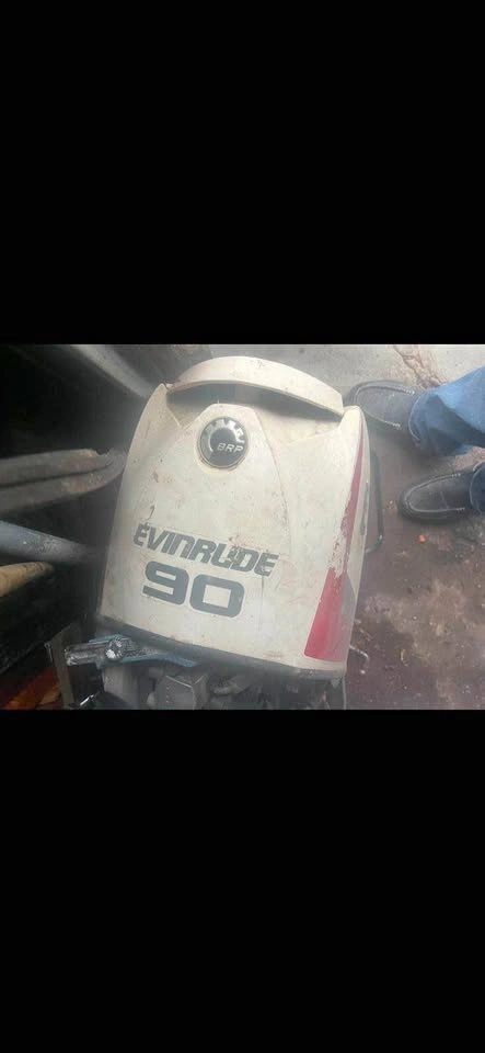 Evinrude 90 HP 2020