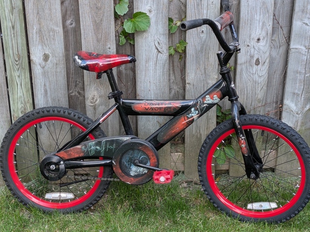 18" wheels, Star Wars bike, BMX, kid's bike