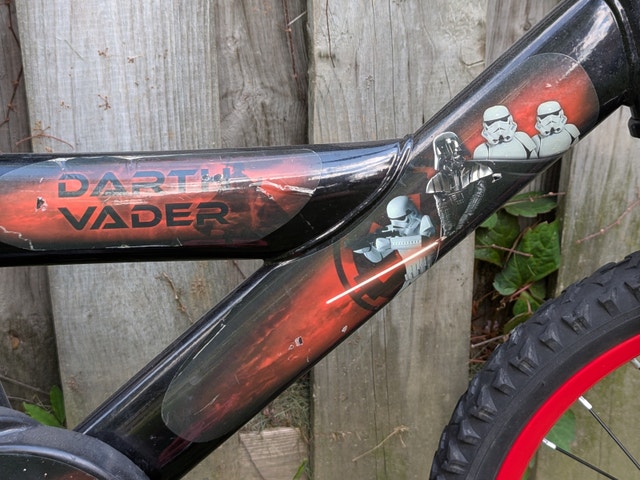 18" wheels, Star Wars bike, BMX, kid's bike - photo 4
