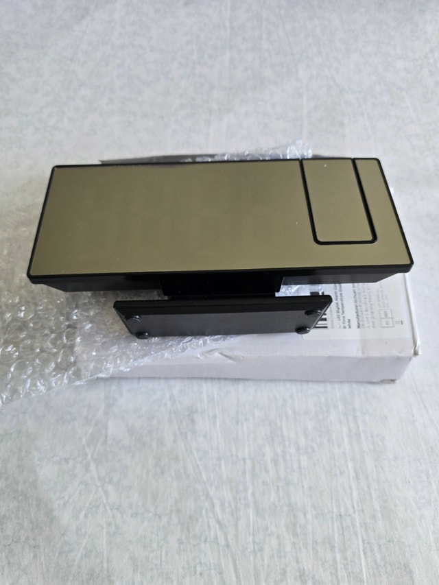 Digital Alarm Clock with Projection - photo 5