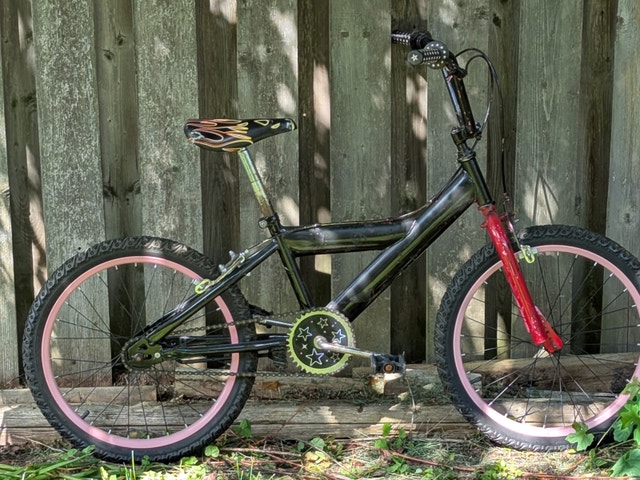 20" wheels, black BMX bike for a teen (ages 12 to 18 years old)