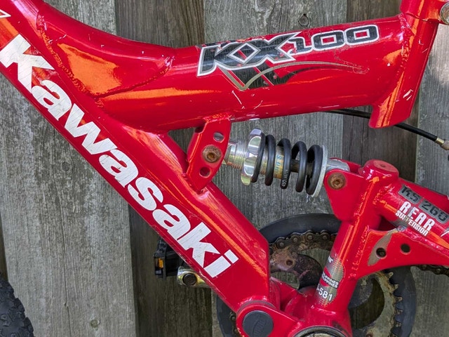 Kawasaki Red Youth Full Suspension Bike (Ages 6-14) - photo 4