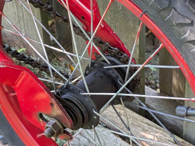 Kawasaki Red Youth Full Suspension Bike (Ages 6-14) - photo 5