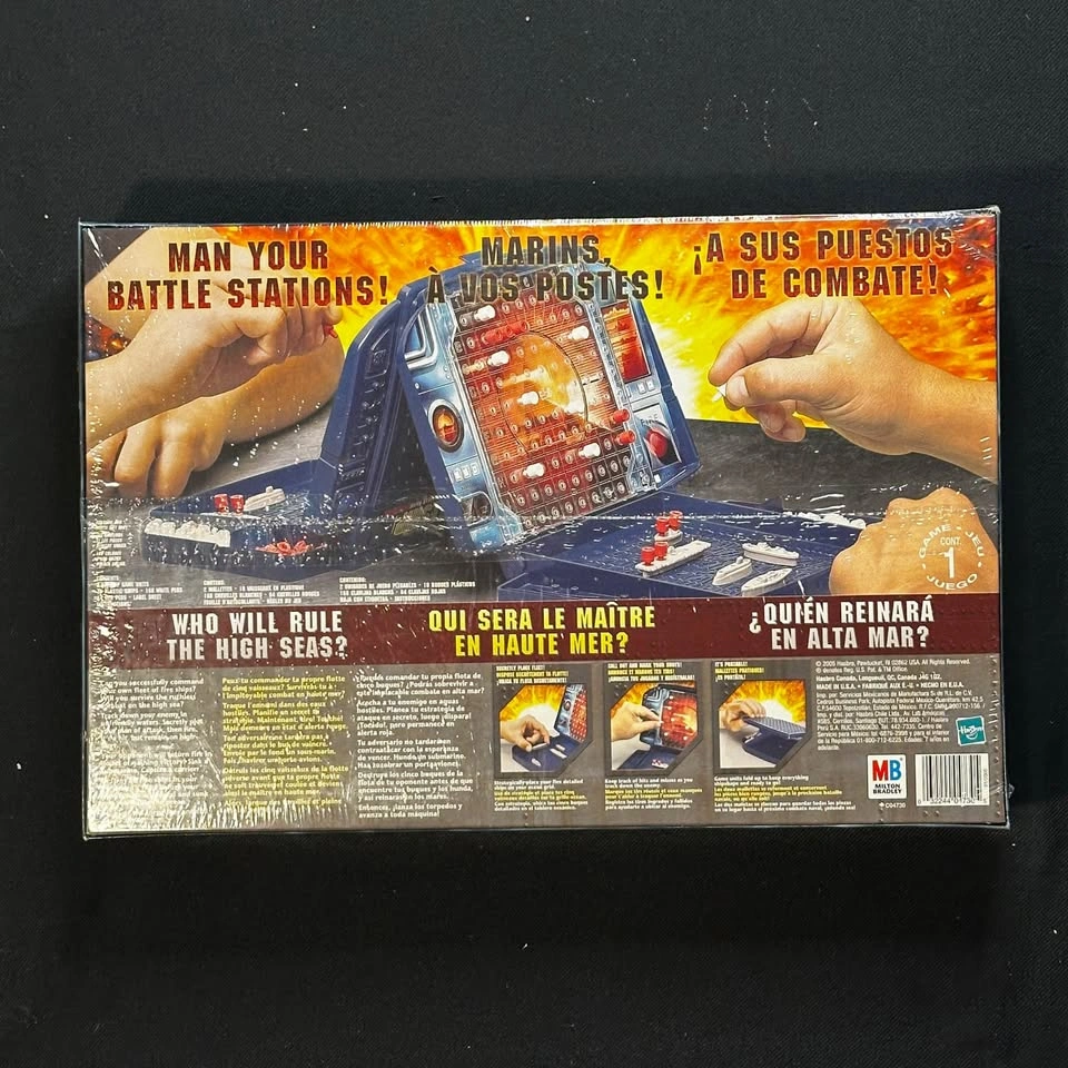 Classic Battleship Board Game 2002 Milton Bradley - photo 2