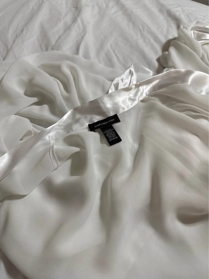 Jones New York Sheer White Robe - photo 5
