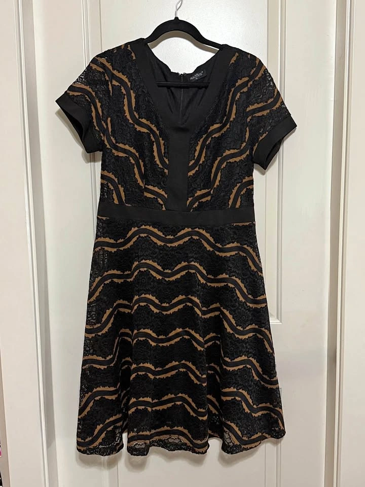 Lace Shortsleeve Dress