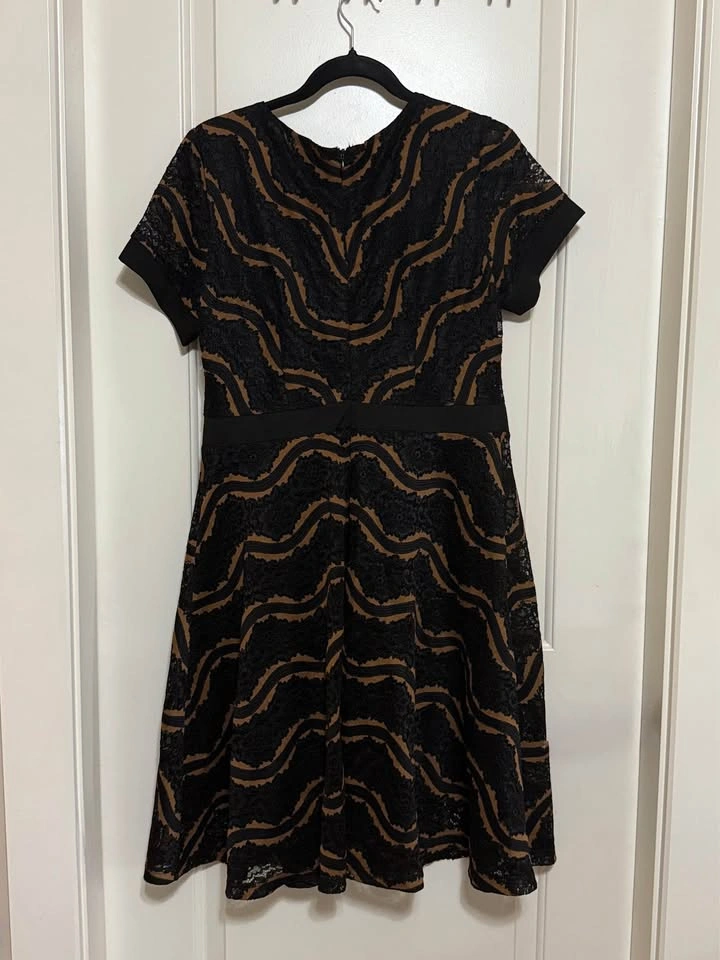Lace Shortsleeve Dress - photo 2