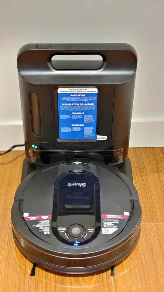 Shark IQ Robot Self-Empty XL Vacuum
