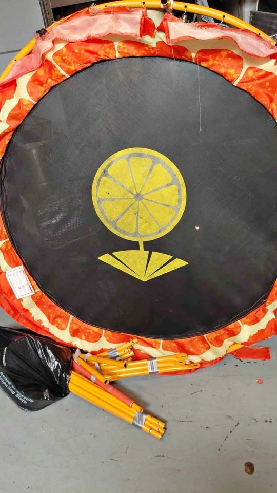 Kids trampoline