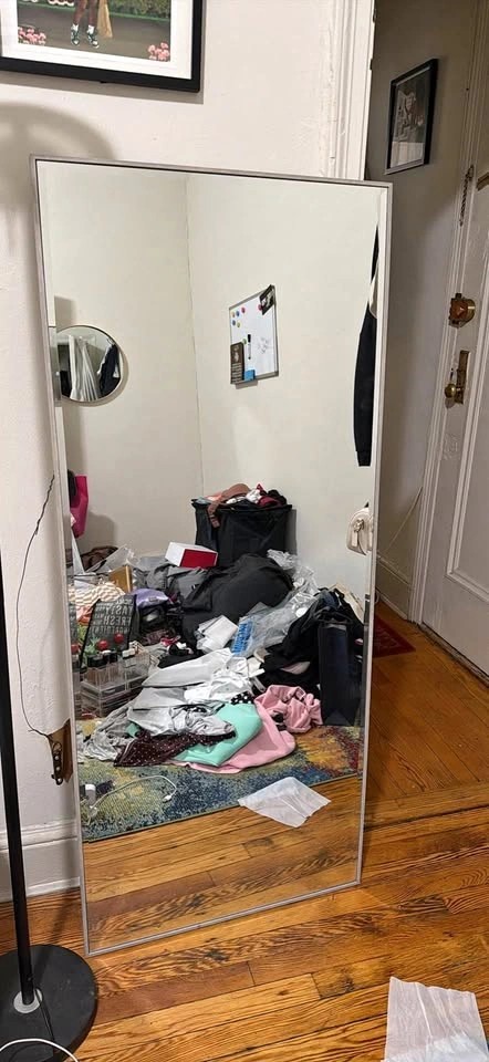 Leaning Full Body Mirror